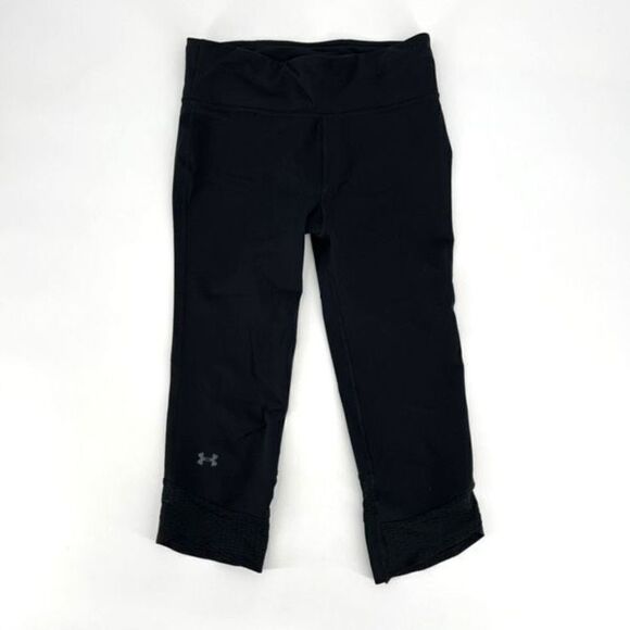 Under Armour Running Capris Small
Reflective mesh womens crop - Picture 4 of 15